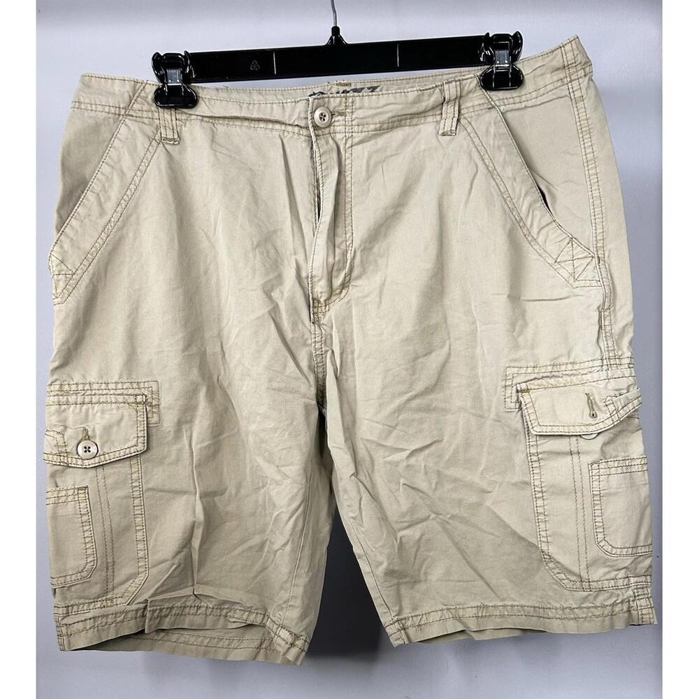 Plugg Cargo Shorts Men’s Size 36x10.5